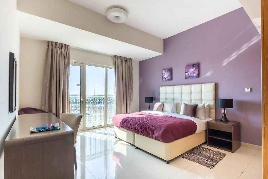 Frank Porter - Suburbia Apartment Dubai