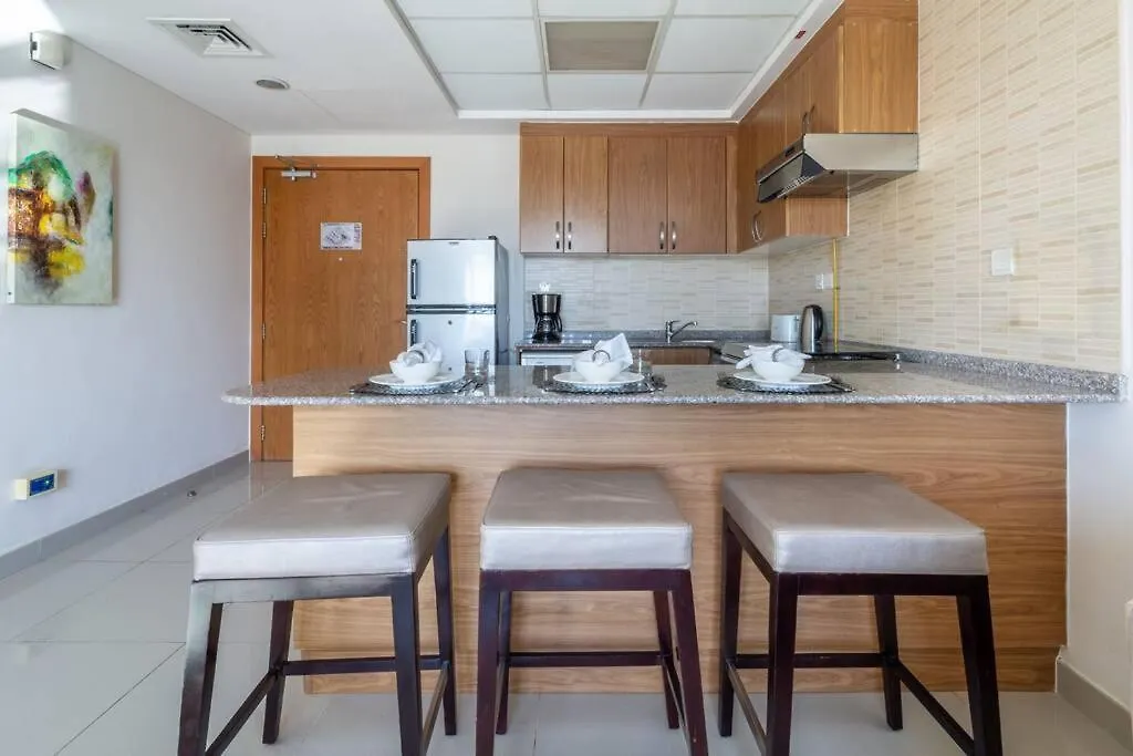 Frank Porter - Suburbia Apartment Dubai United Arab Emirates